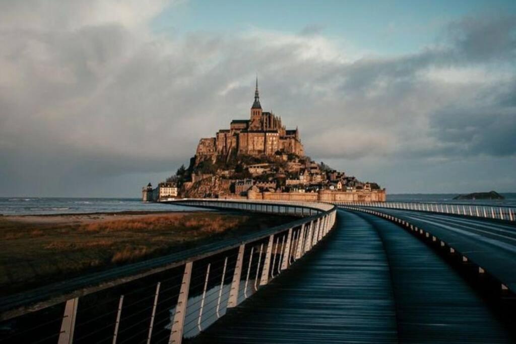 La Baie Du Mont Appartement De Vacances Proche Du Mont Saint Michel Roz-sur-Couesnon Εξωτερικό φωτογραφία